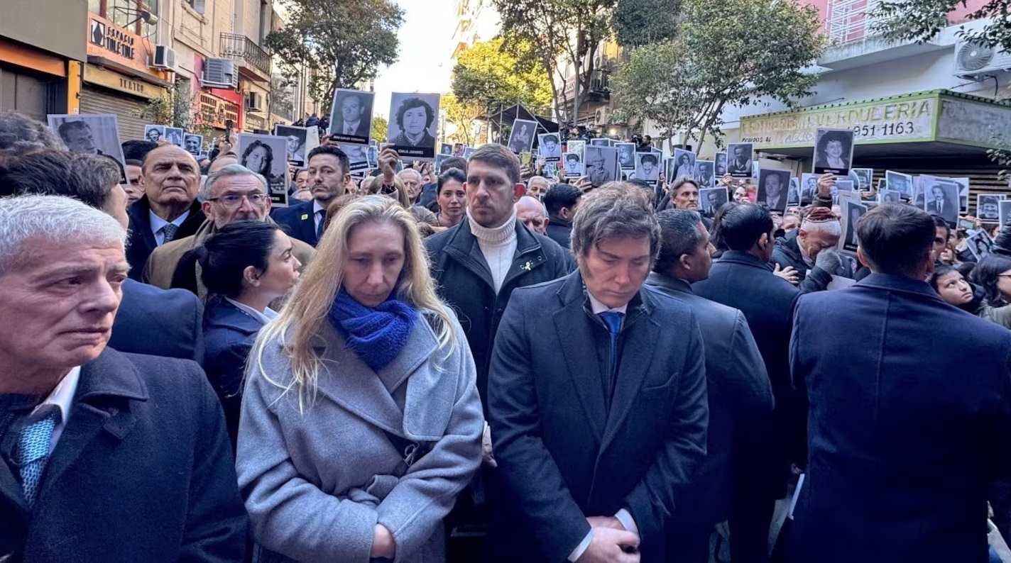Atentado a la AMIA Javier Milei