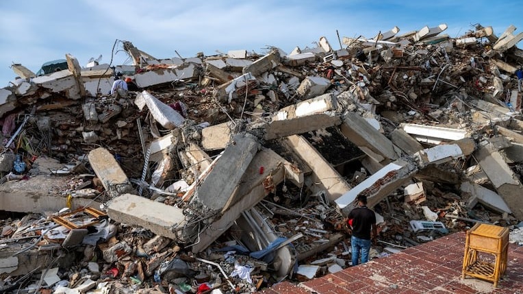 Reconstrucción en Venezuela tras terremotos