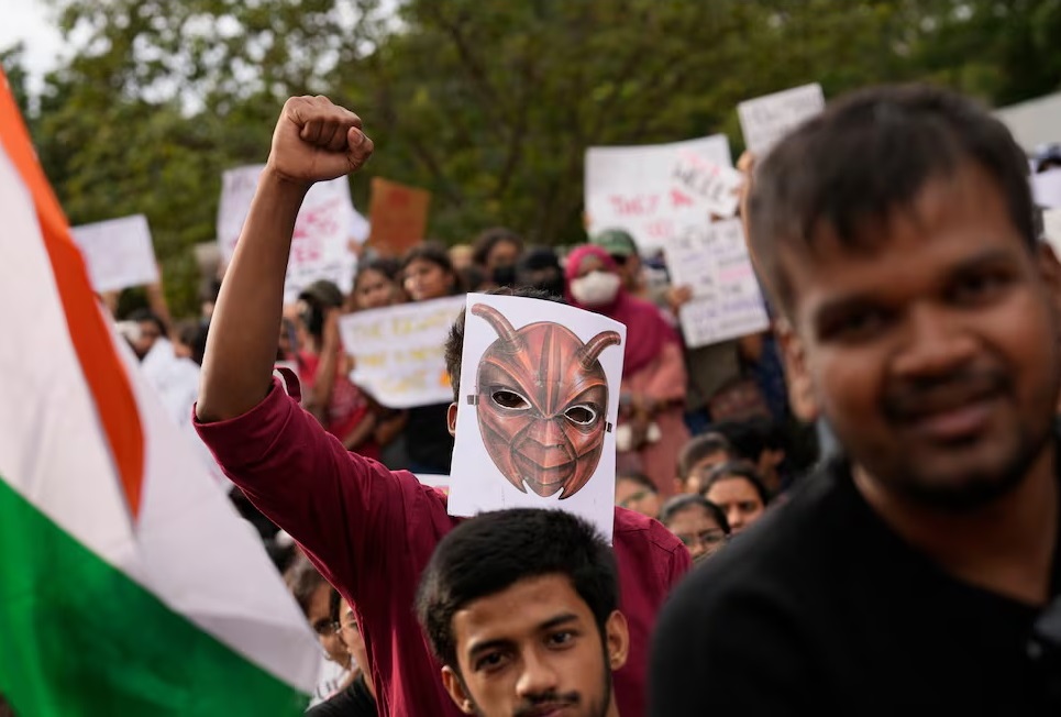 Protestas en la India Cockroach Janta Party