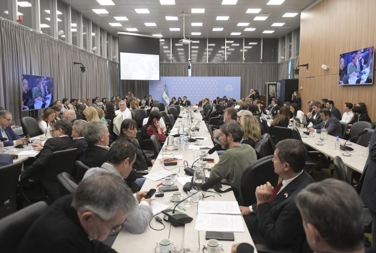 endeudamiento familiar Diputados